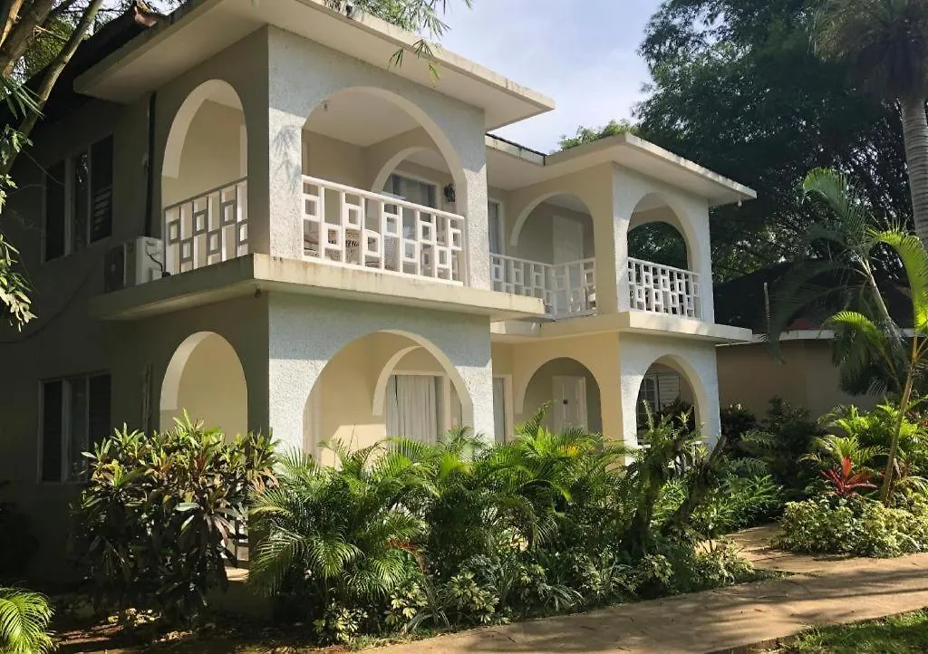 Gold Nugget Hotel Negril 3*,