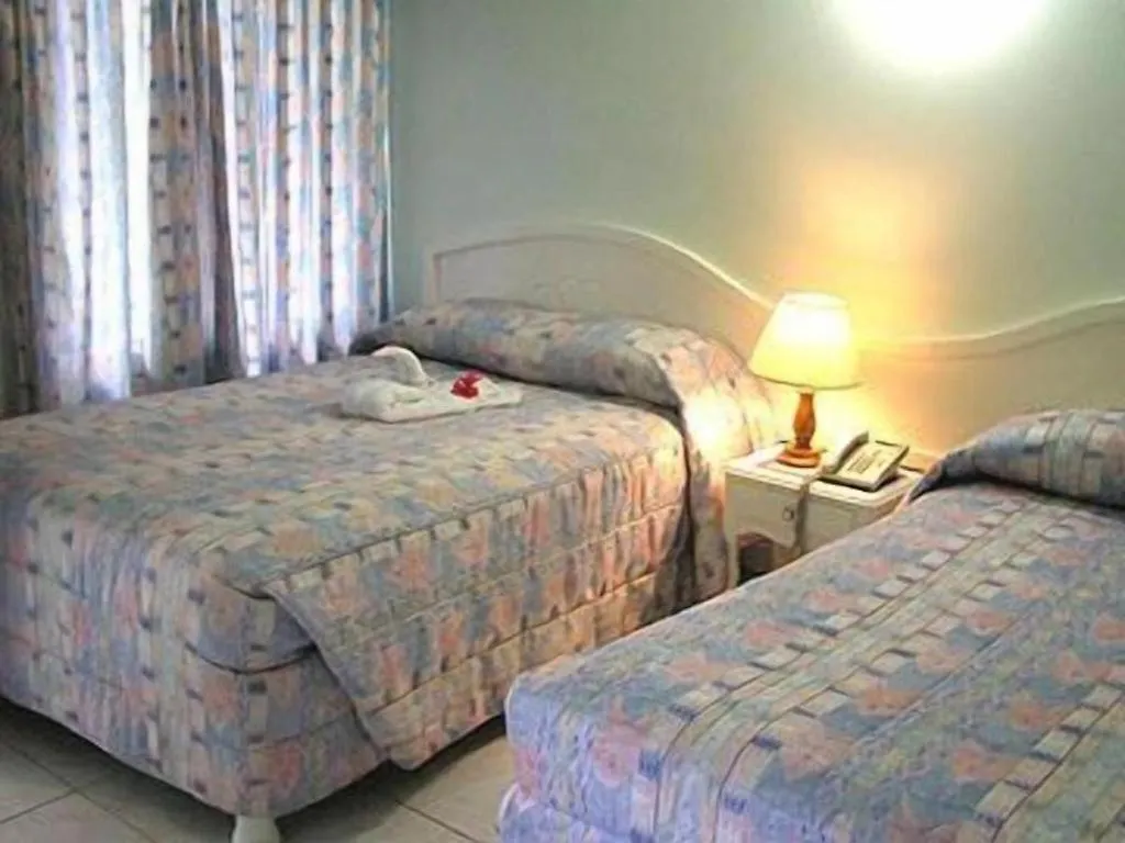 Gold Nugget Hotel Νεγκρίλ 3*,  Τζαμάικα