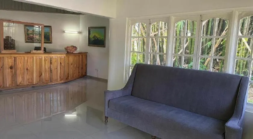 Gold Nugget Hotel Νεγκρίλ Τζαμάικα
